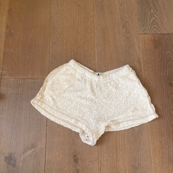 Urban Outfitters Jada Cozy Terry Soft Shorts Small Cream - Picture 3 of 5